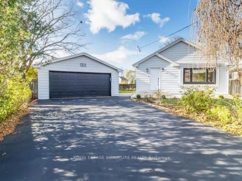 133 Inglewood Drive  Oakville, ON L6K 1W8