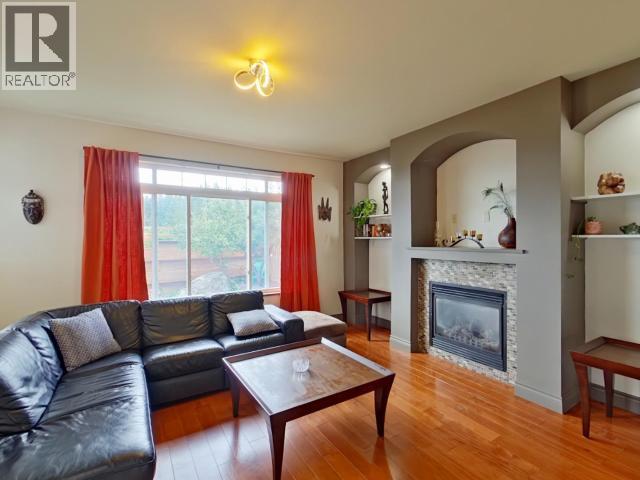6929 Retaskit Crt, Powell River, BC