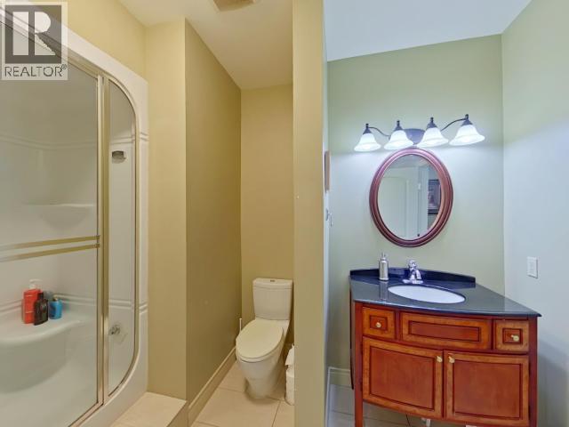 6929 Retaskit Crt, Powell River, BC