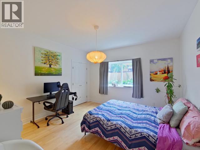 6929 Retaskit Crt, Powell River, BC