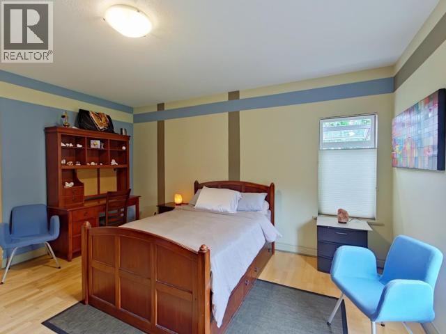 6929 Retaskit Crt, Powell River, BC
