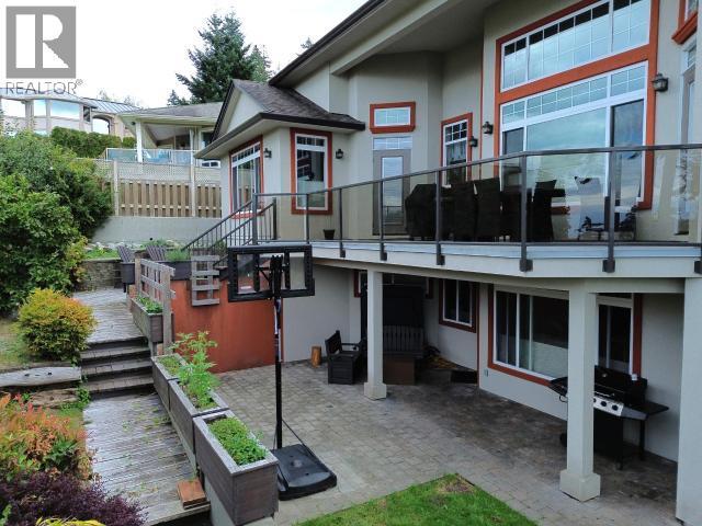6929 Retaskit Crt, Powell River, BC