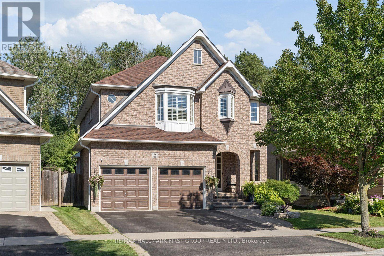 9 Pebblebrook Crescent, Whitby, ON