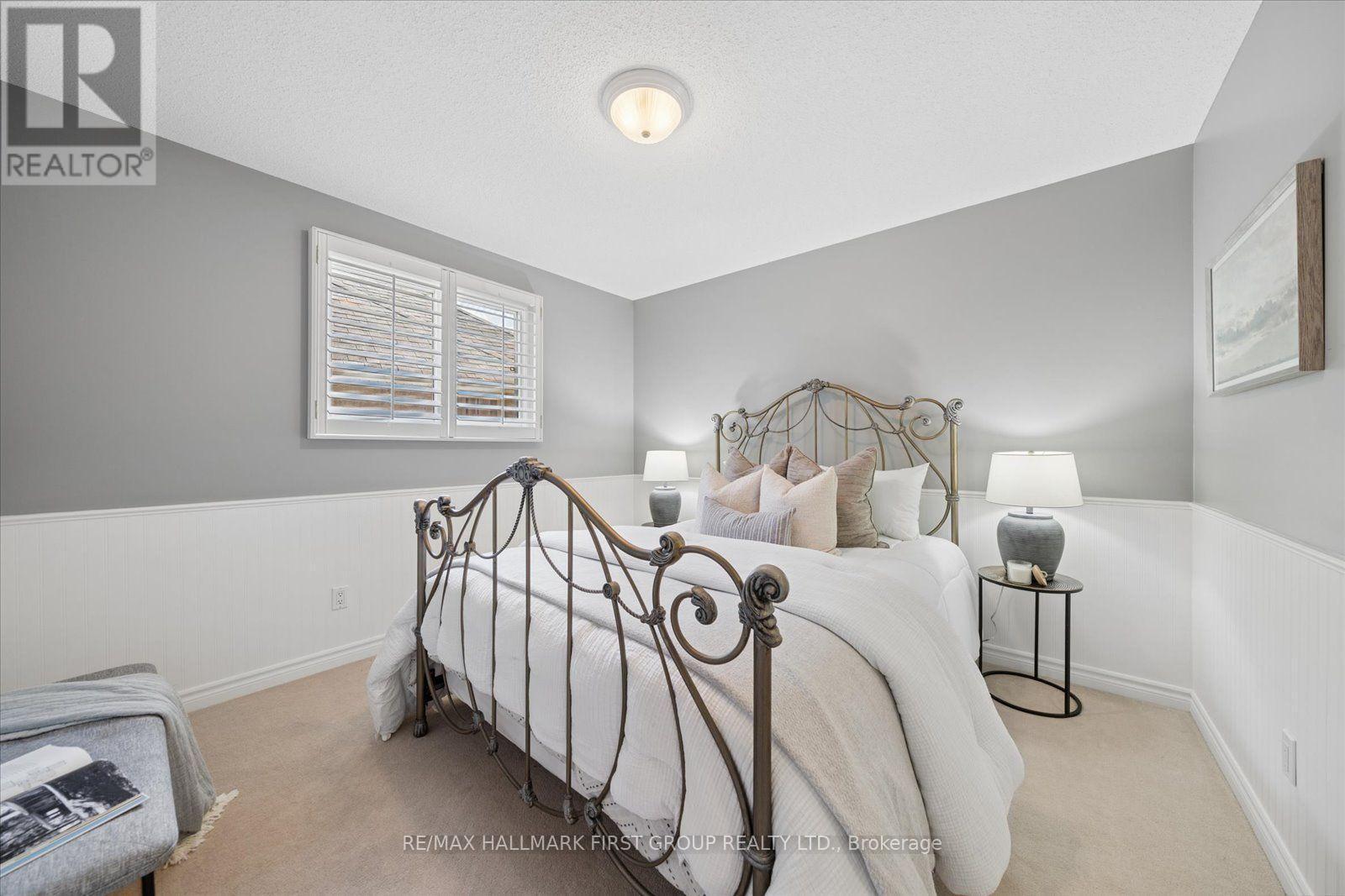 9 Pebblebrook Crescent, Whitby, ON