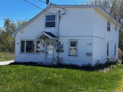 150-152 Dumaresq ST Bathurst, NB E2A 1H6