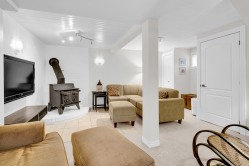 Family Room - 
