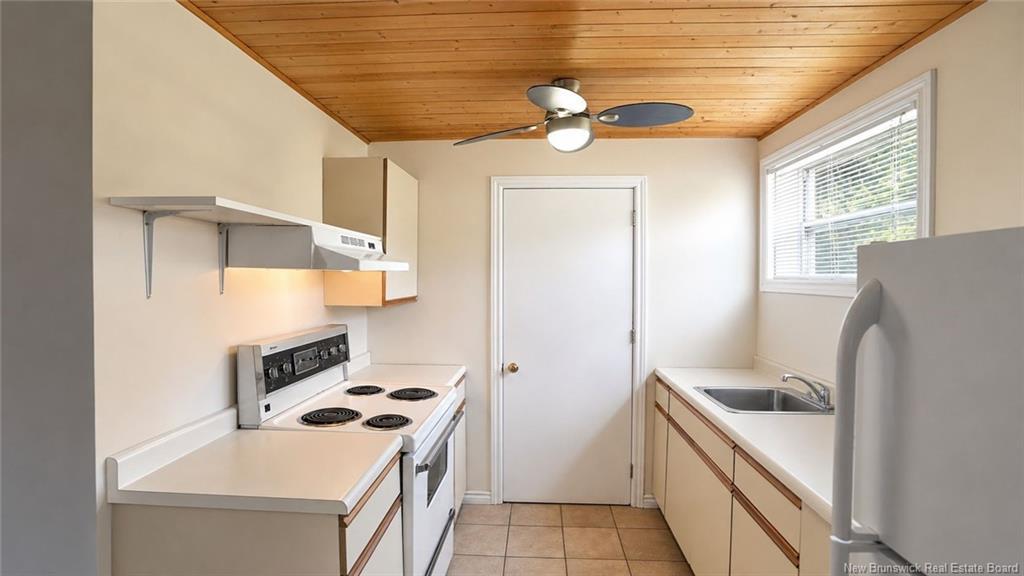 1075 Daniel Dr, Bathurst, NB