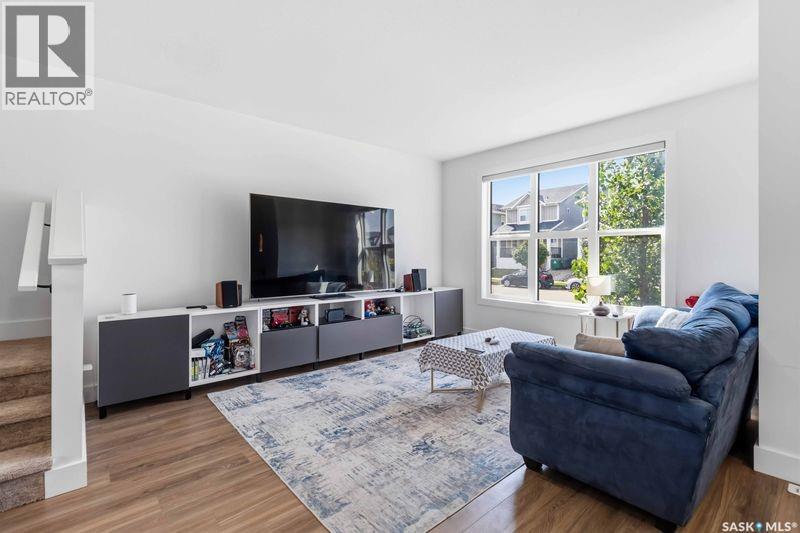 175 Rosewood Boulevard E, Saskatoon, SK