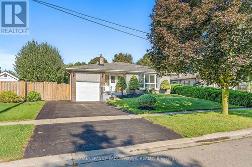 57 DAWSON CRESCENT  Halton Hills, ON L7G 1H3