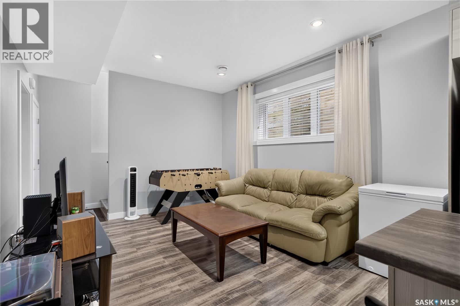 278 Wyant Lane, Saskatoon, SK