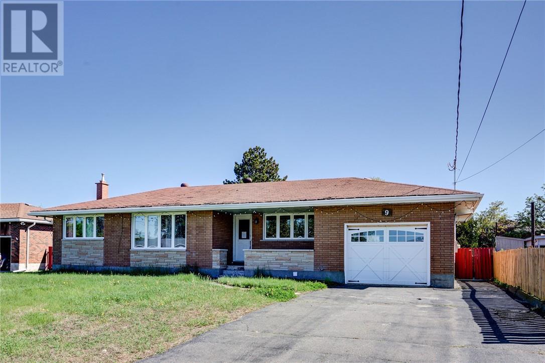 9 Maple, Capreol, ON