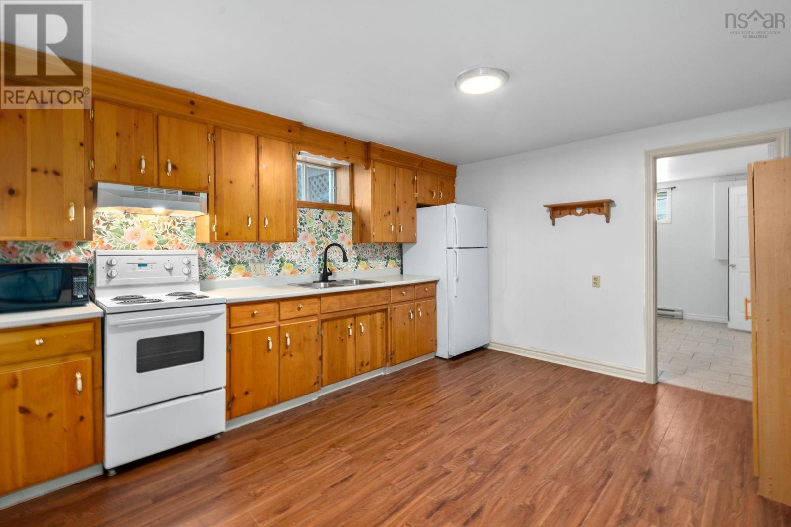 163 Oakdene Avenue, Kentville, NS