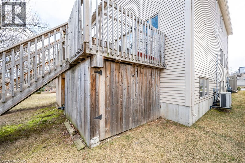 224 Jessica Crescent Unit# B, Kitchener, ON