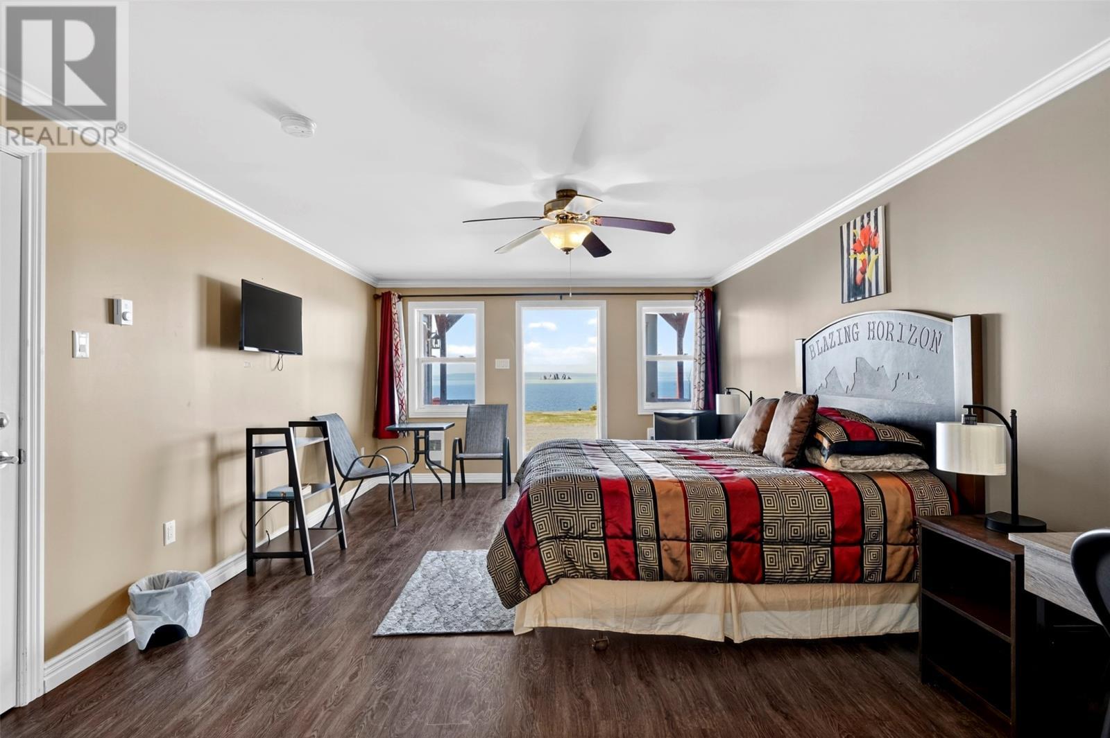 397 Trinity South Highway, Whiteway, NL