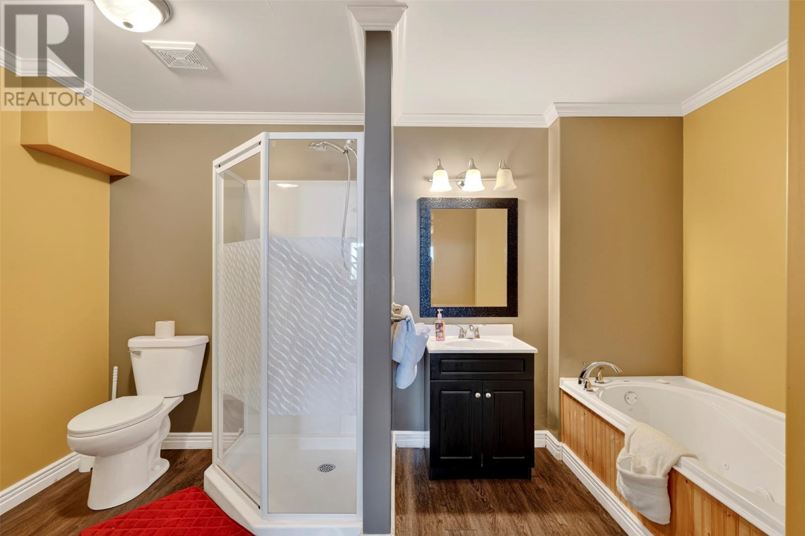 397 Trinity South Highway, Whiteway, NL