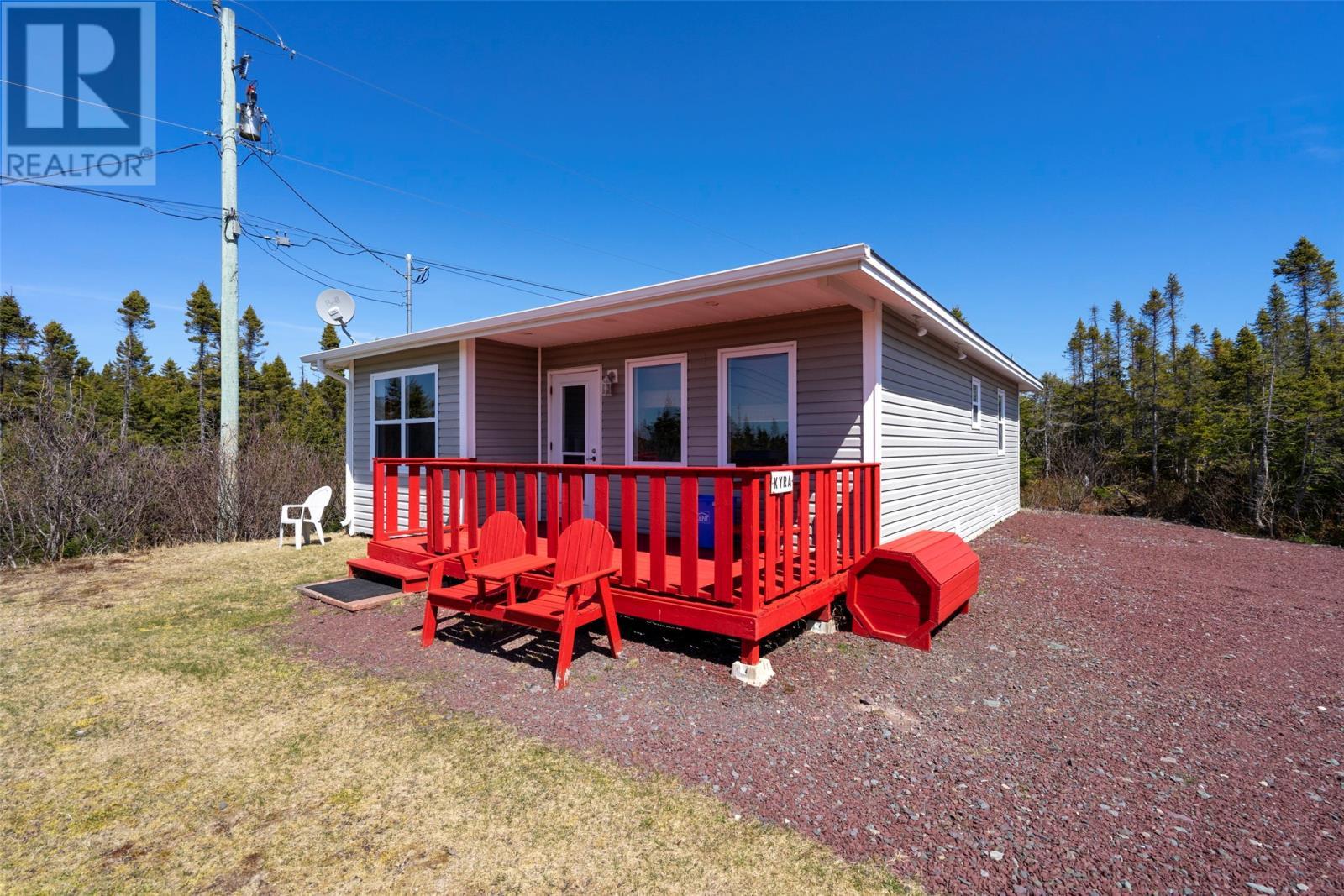 397 Trinity South Highway, Whiteway, NL