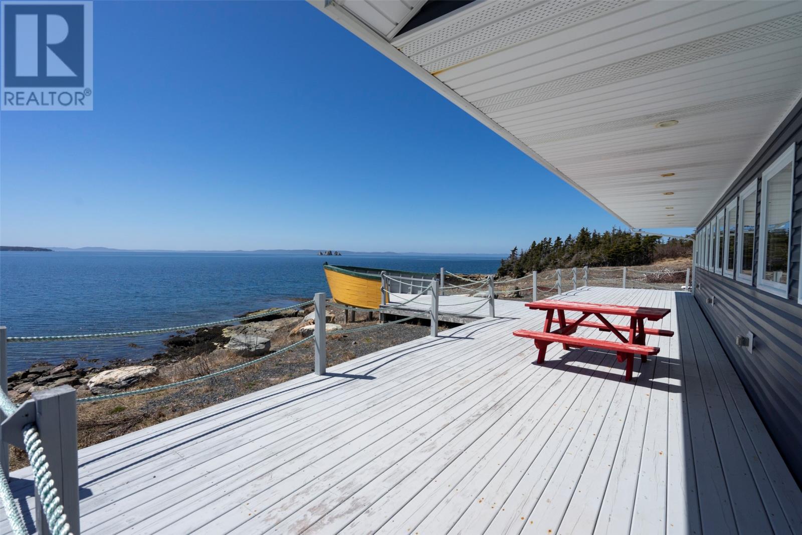 397 Trinity South Highway, Whiteway, NL