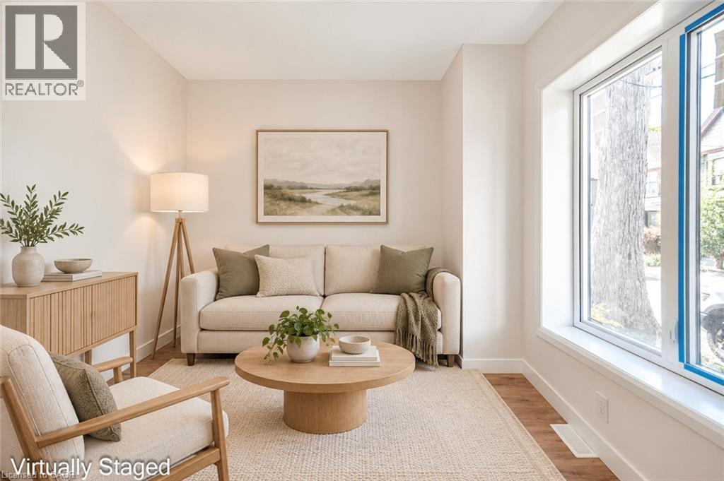 60 William Street, Hamilton, ON