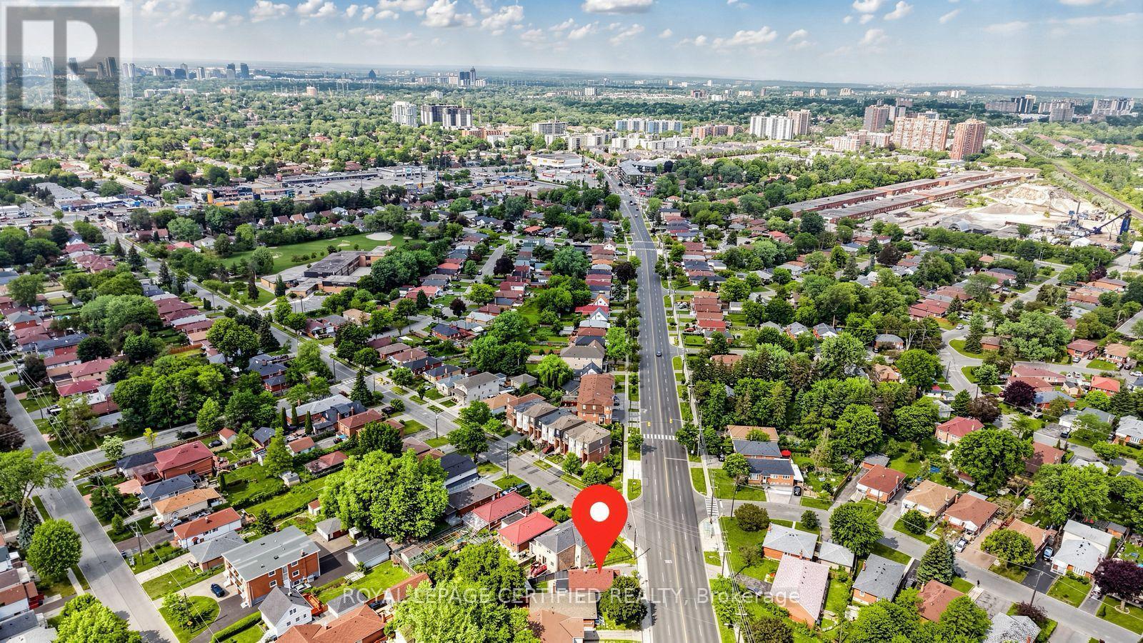 922A Danforth Road, Toronto, ON