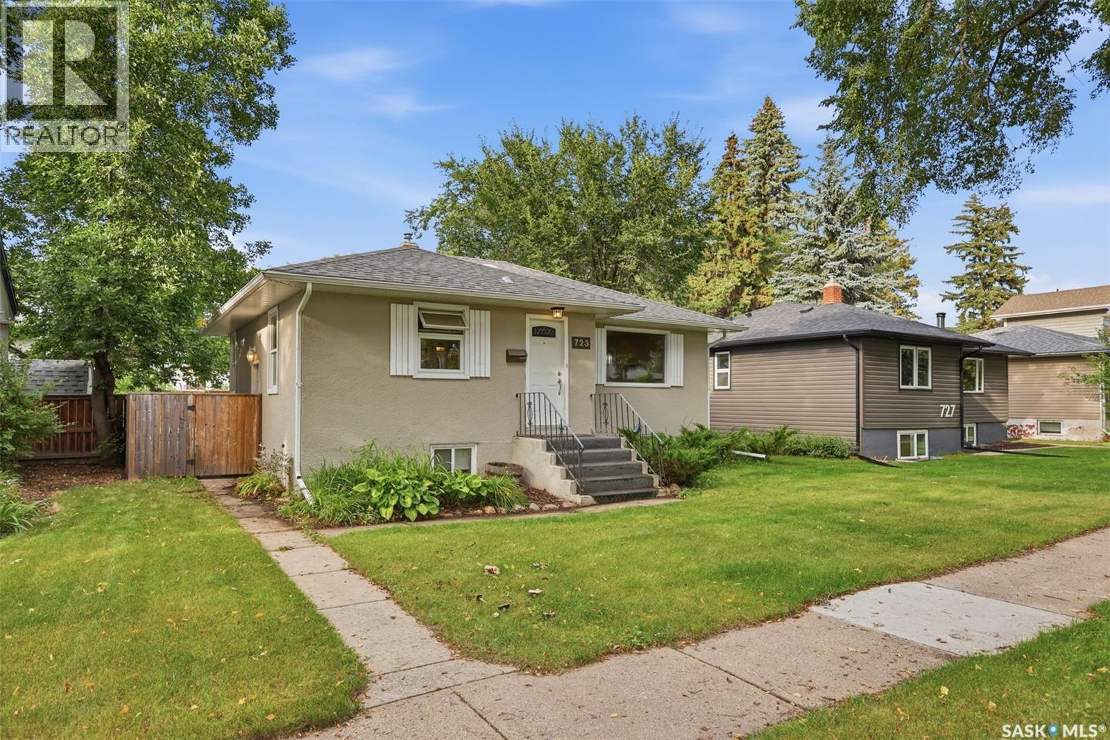 723 4Th Street E, Saskatoon, SK