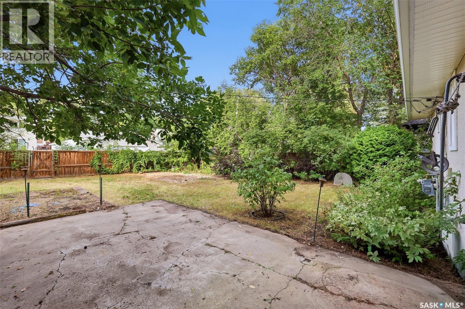 723 4Th Street E, Saskatoon, SK