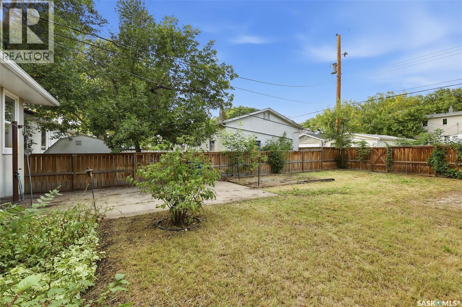 723 4Th Street E, Saskatoon, SK