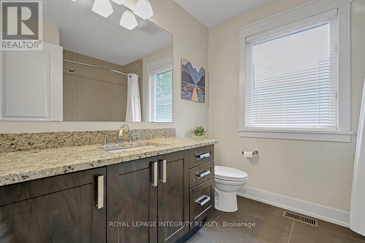850 Tavistock Road, Ottawa, ON