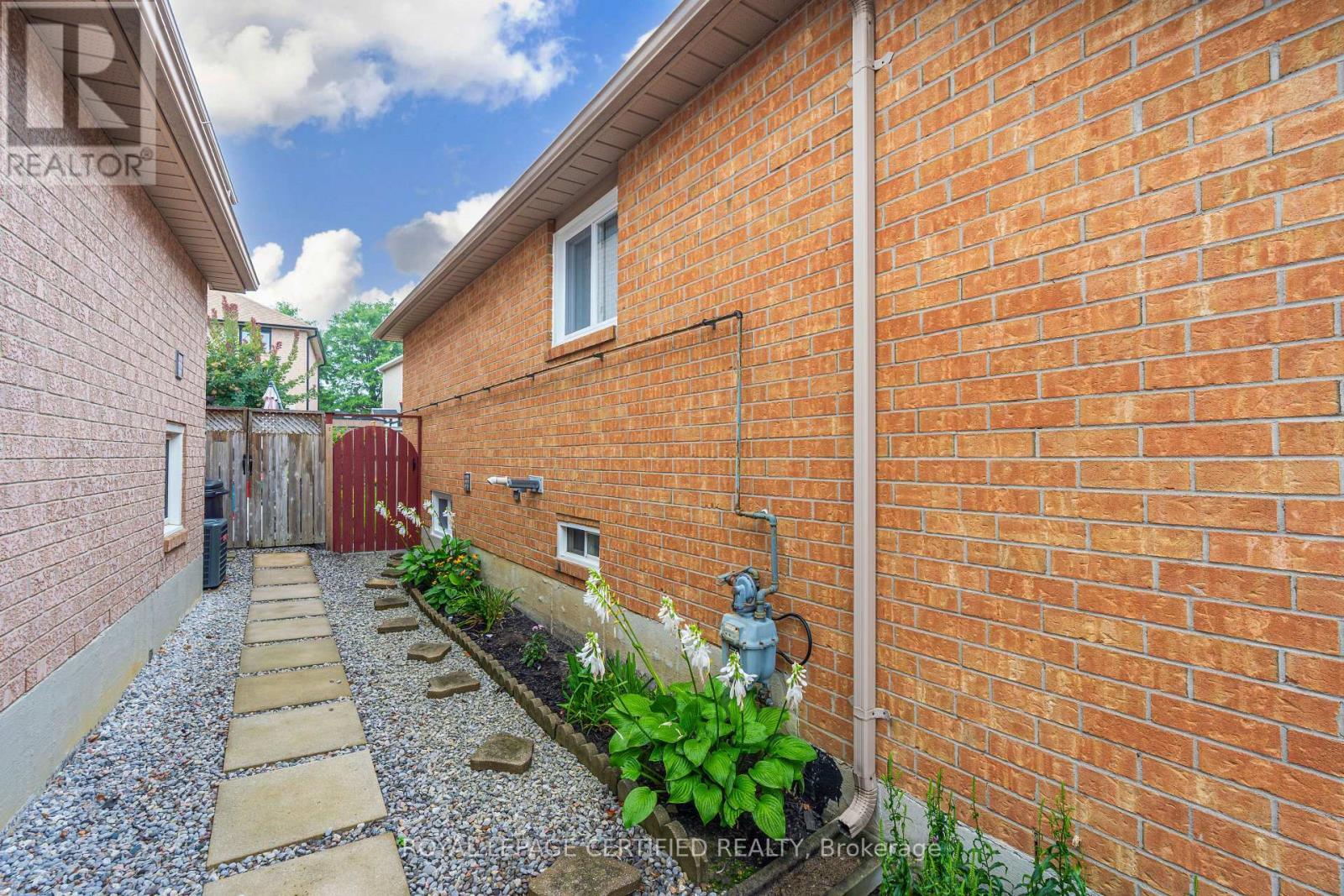 45 Springview Drive, Brampton, ON