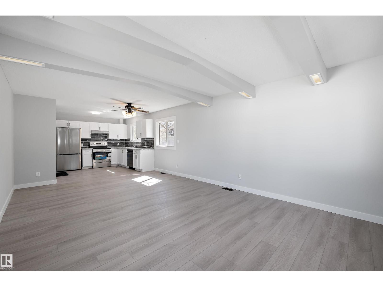 44 Rim Rd Nw, Edmonton, AB