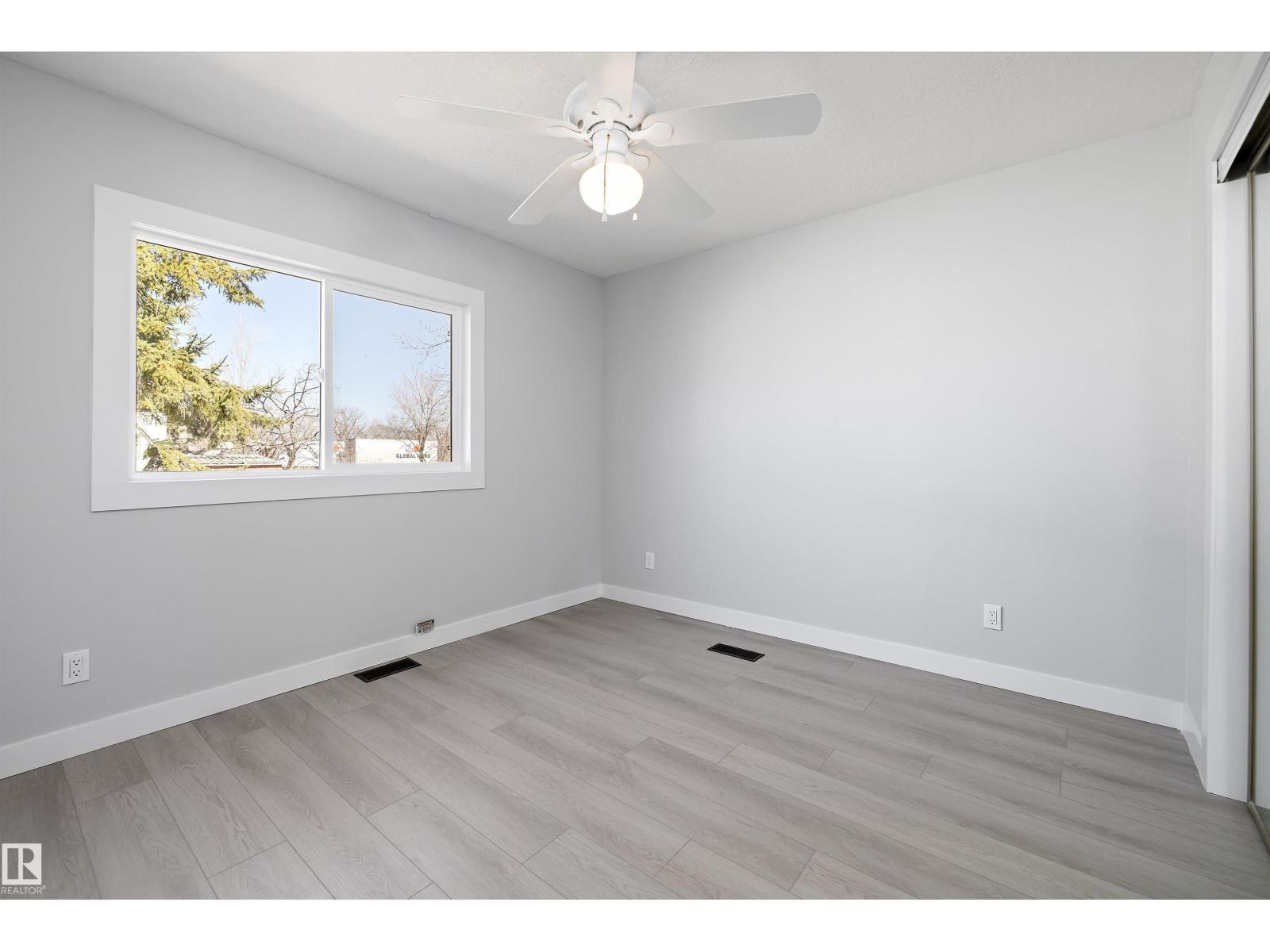 44 Rim Rd Nw, Edmonton, AB