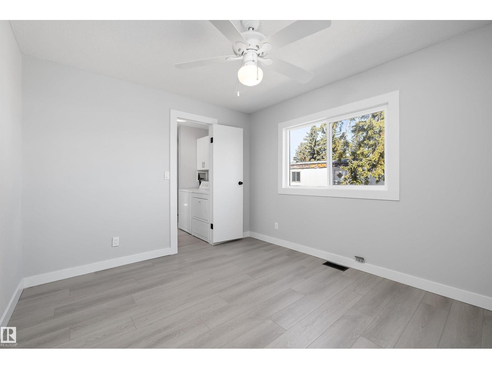 44 Rim Rd Nw, Edmonton, AB