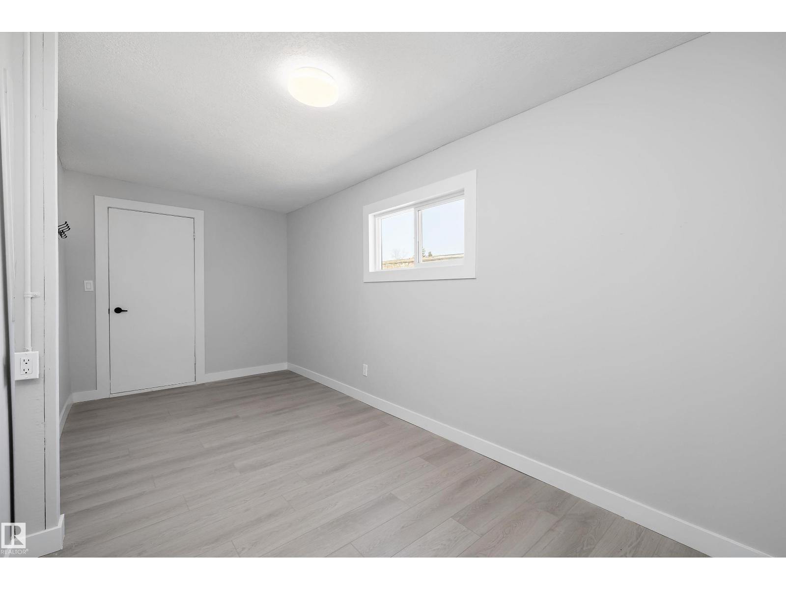 44 Rim Rd Nw, Edmonton, AB