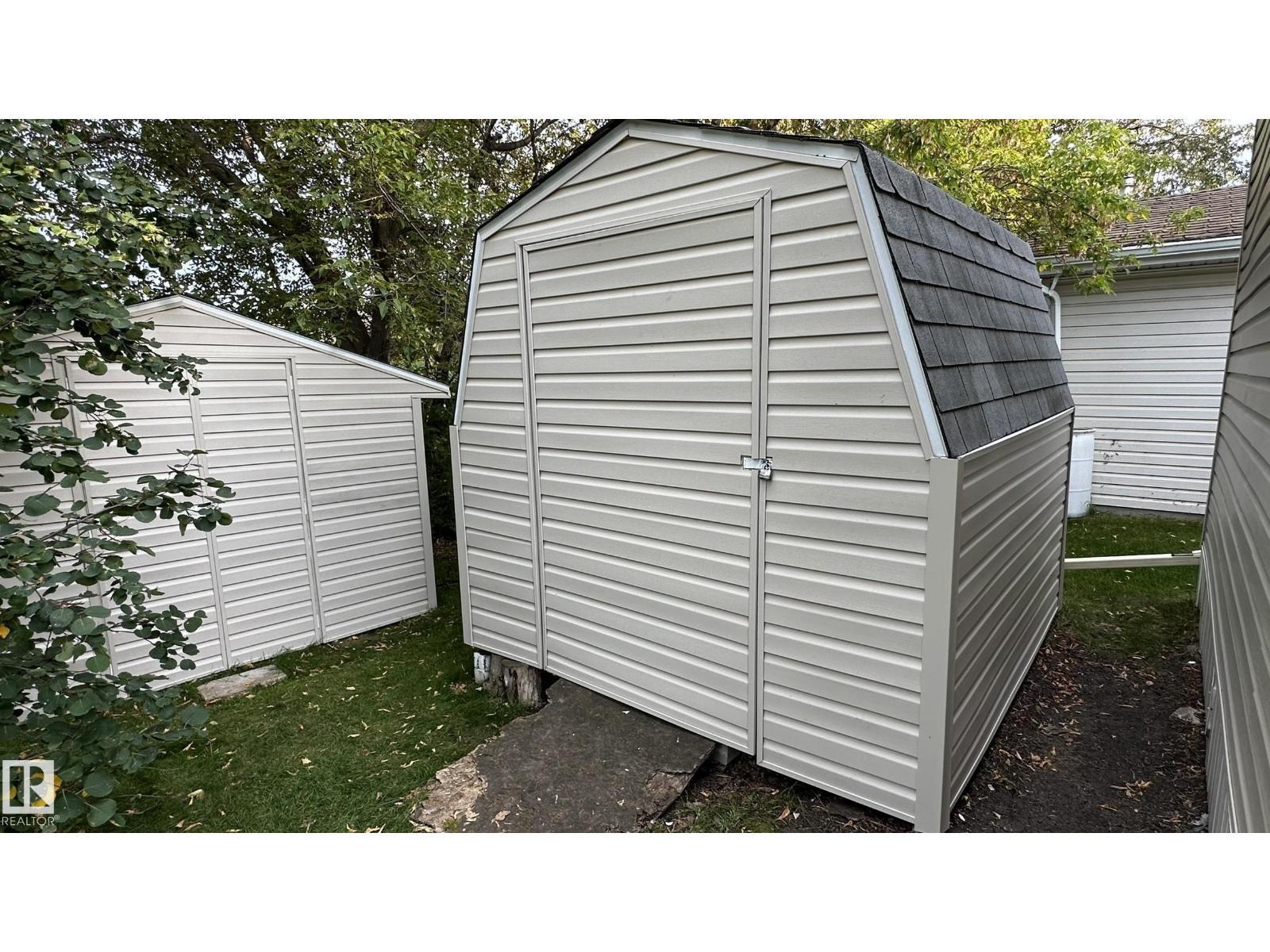 44 Rim Rd Nw, Edmonton, AB