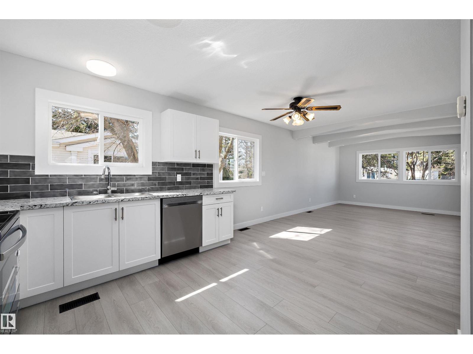 44 Rim Rd Nw, Edmonton, AB
