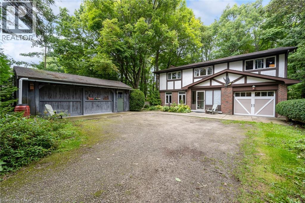 155 Ridge Road E, Grimsby, ON
