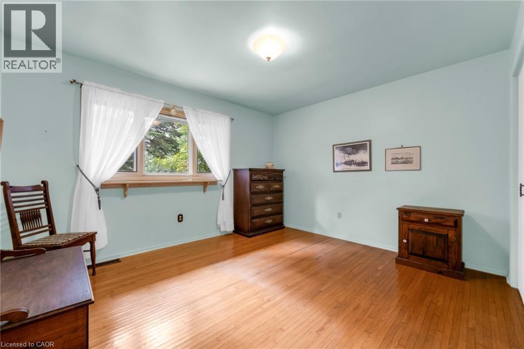 155 Ridge Road E, Grimsby, ON