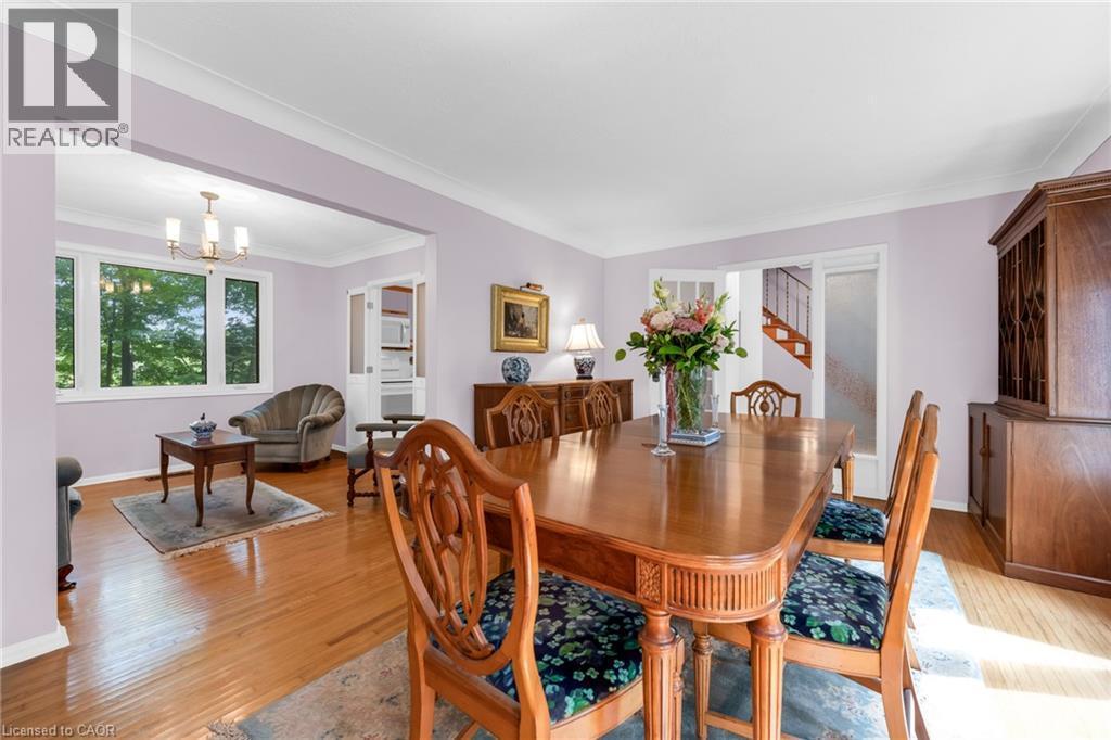 155 Ridge Road E, Grimsby, ON