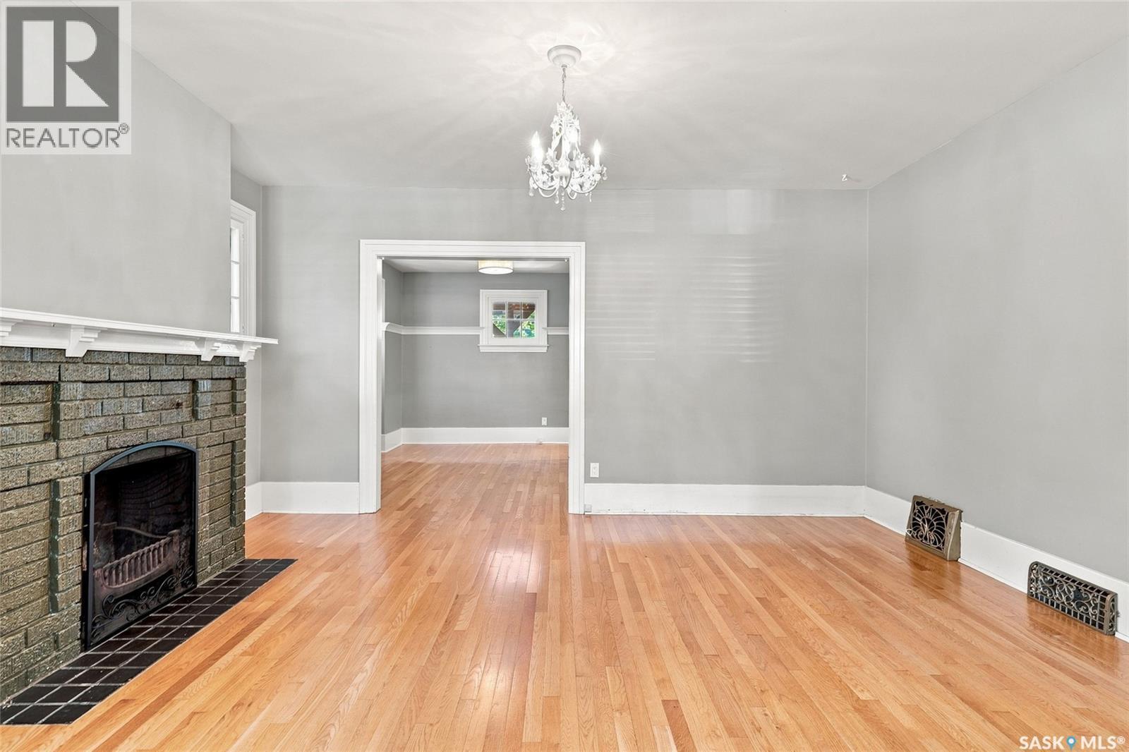 234 10Th Street E, Saskatoon, SK