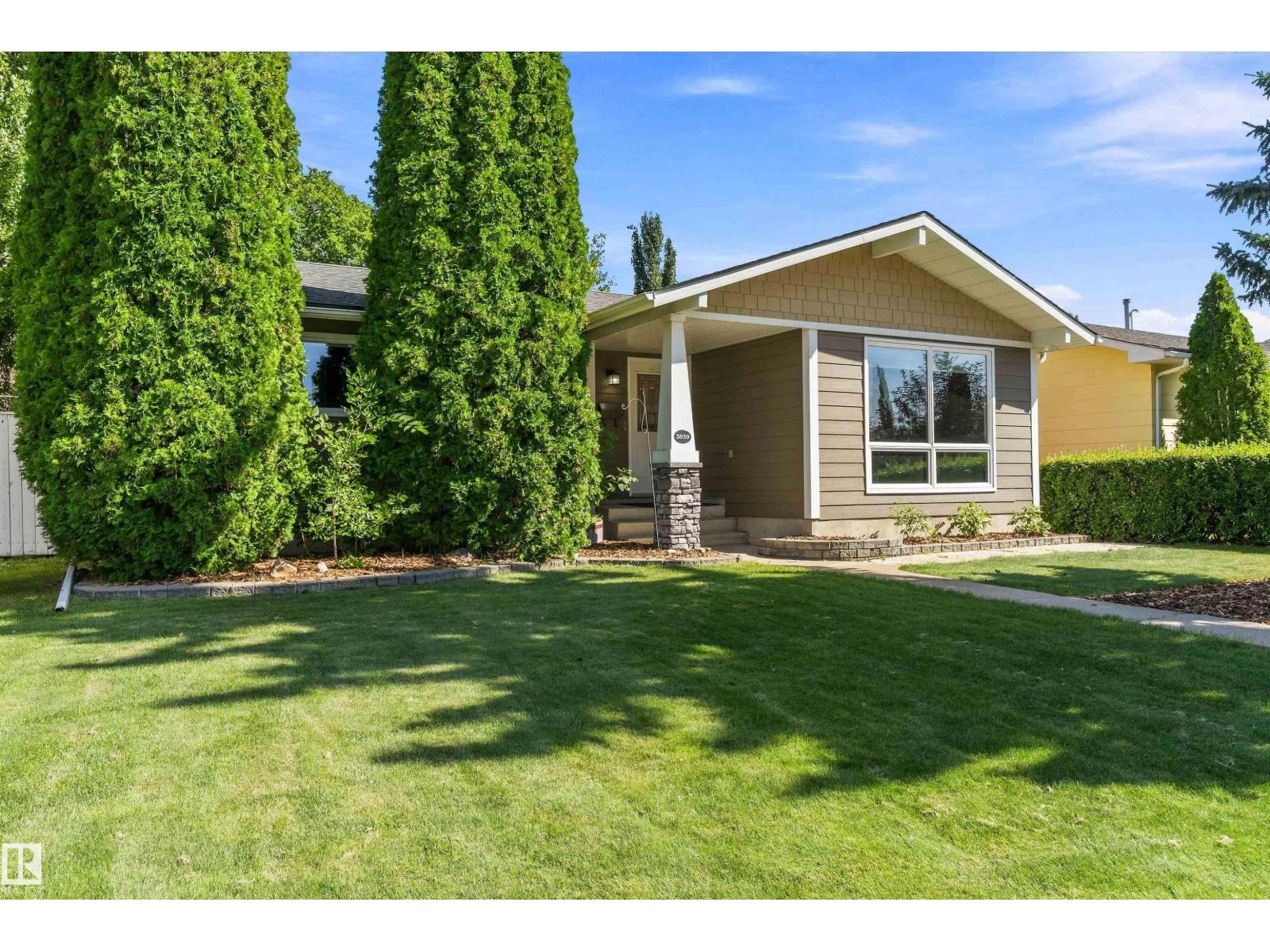 3839 117 St Nw, Edmonton, AB