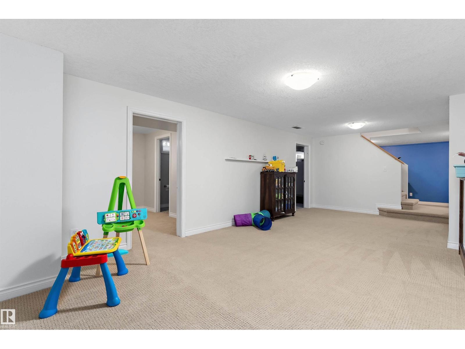 3839 117 St Nw, Edmonton, AB