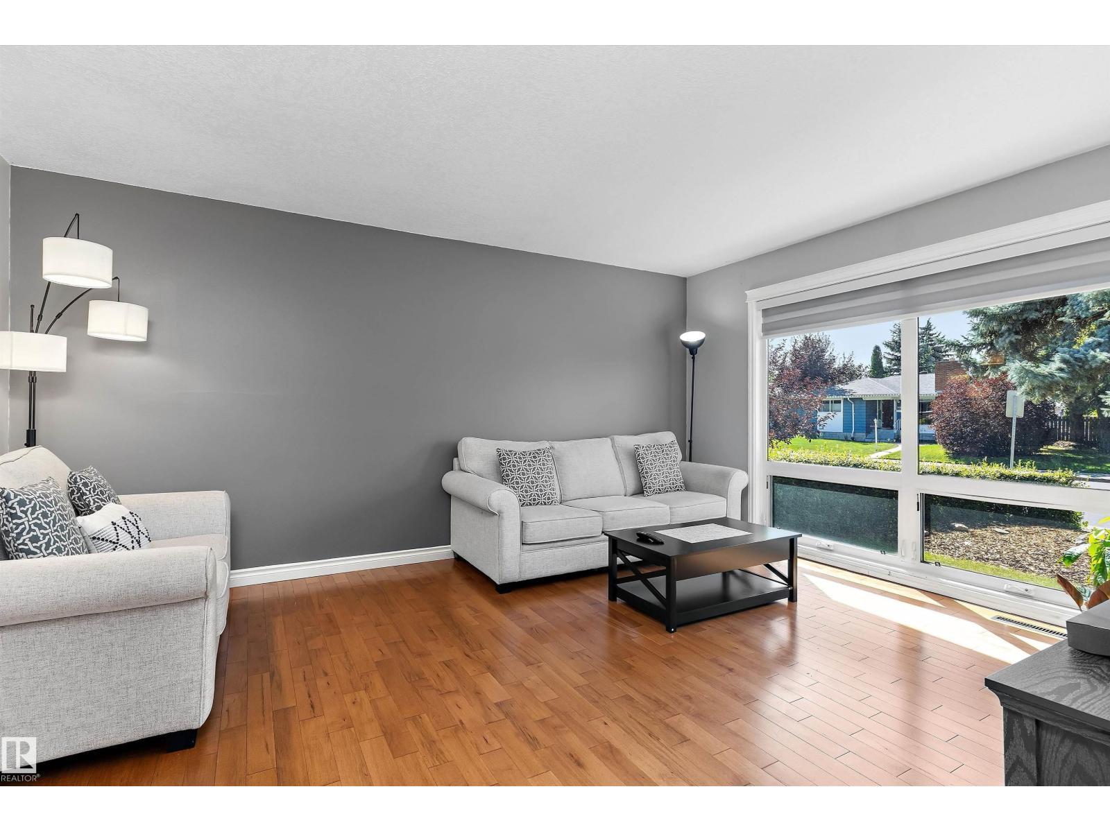 3839 117 St Nw, Edmonton, AB