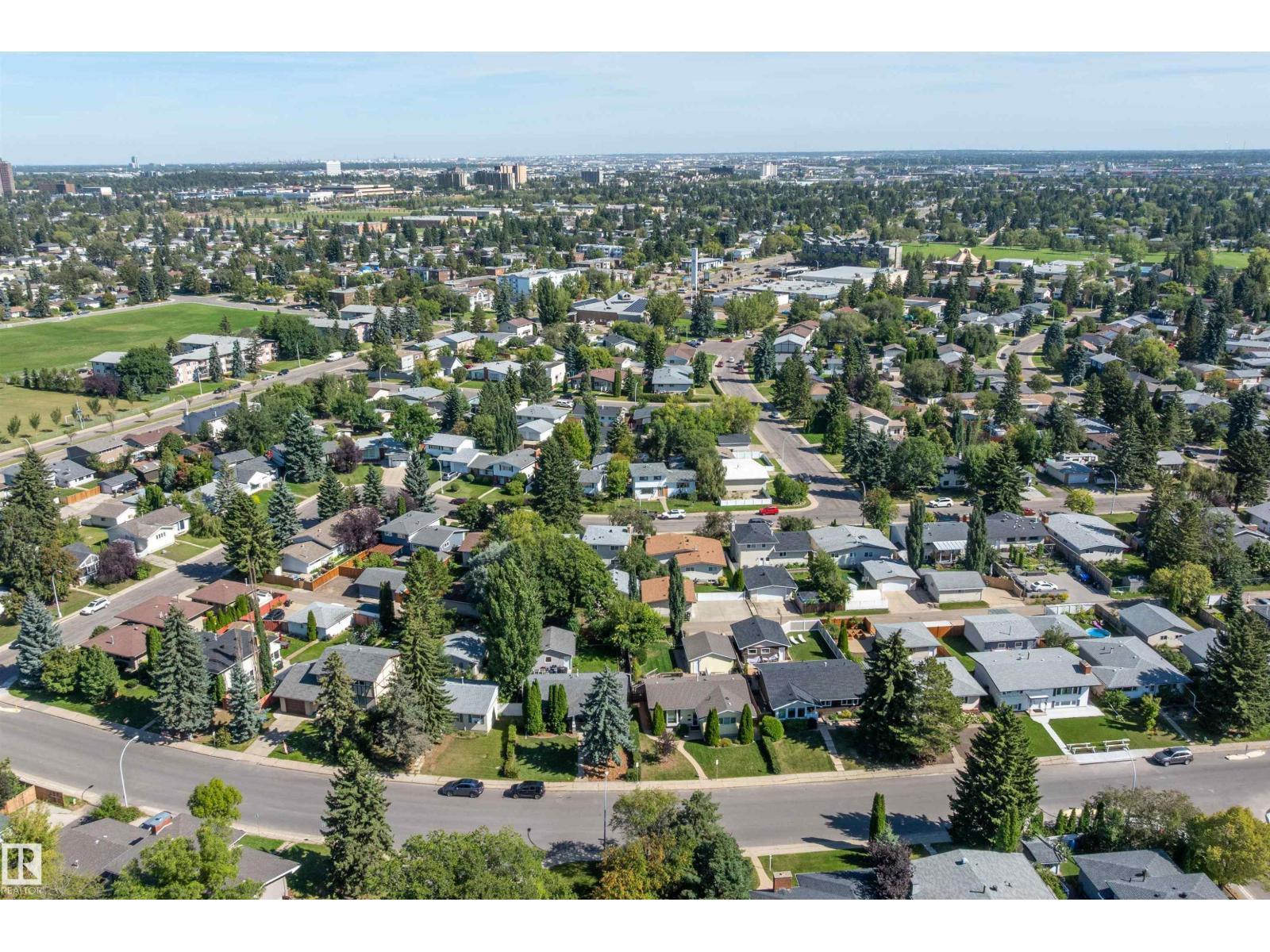 3839 117 St Nw, Edmonton, AB