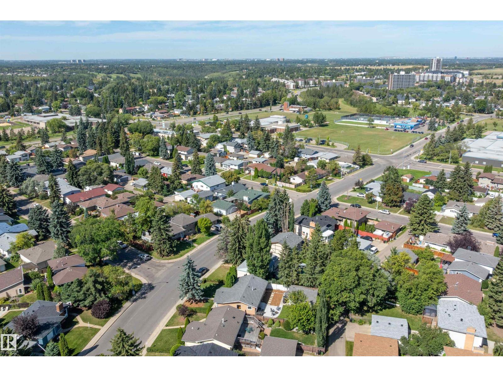 3839 117 St Nw, Edmonton, AB