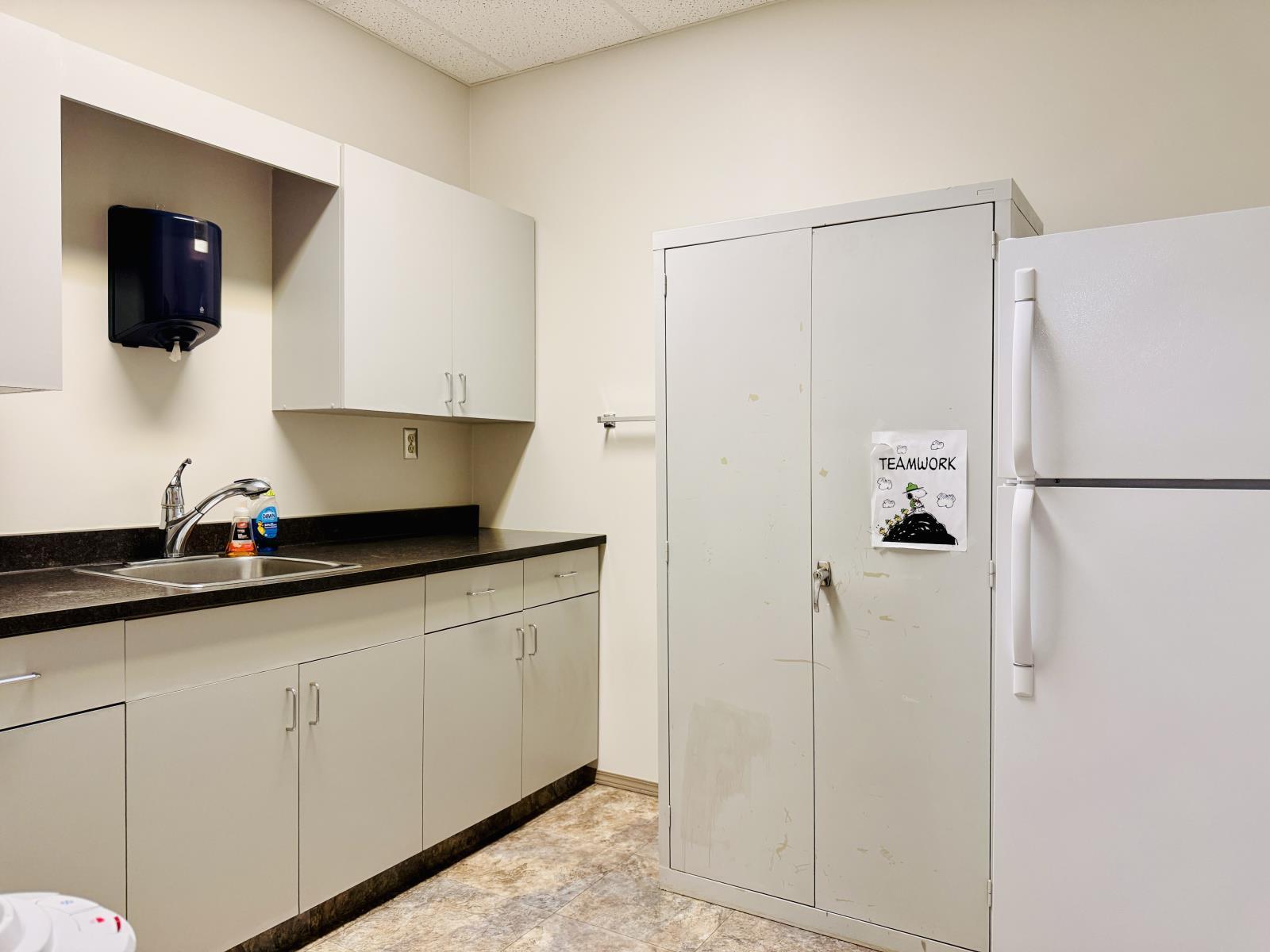 6626 50 Avenue, Drayton Valley, AB
