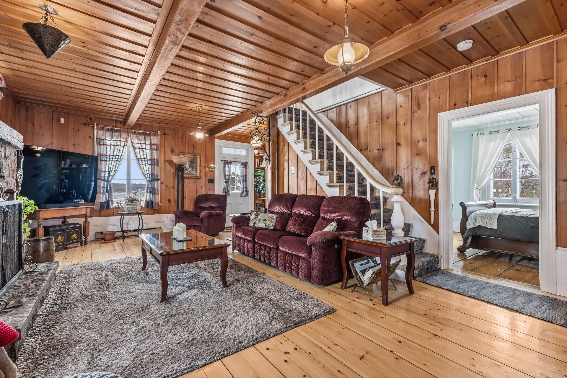 Living Room - 337 Grande Côte E., Lanoraie, QC