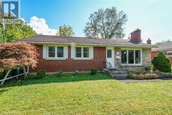16 BYRNE Boulevard St. Catharines, ON L2T 2H7