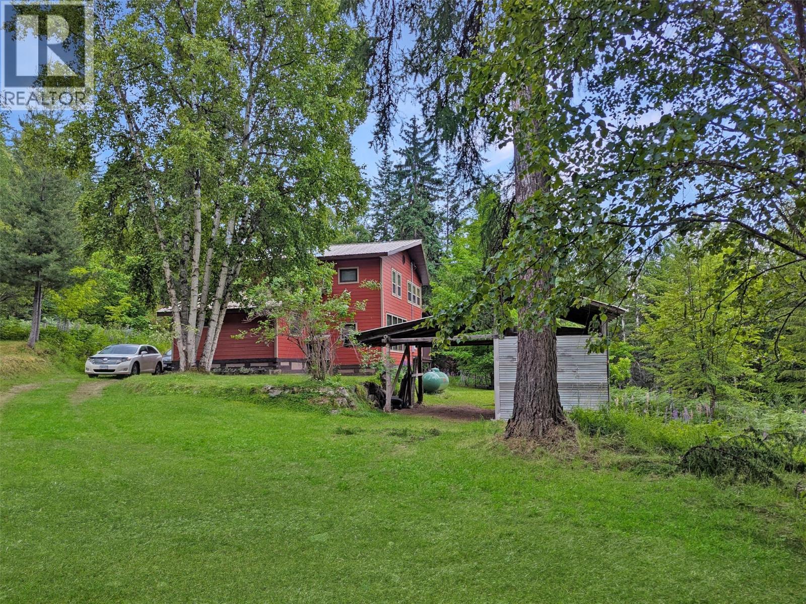 8802 Martens Road, Slocan, BC