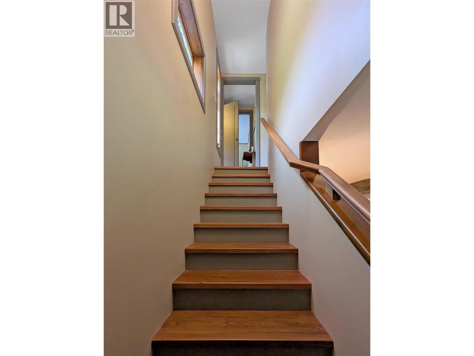 8802 Martens Road, Slocan, BC
