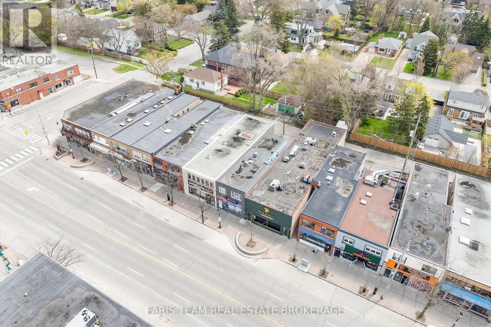 267 Lakeshore Road E, Mississauga, ON