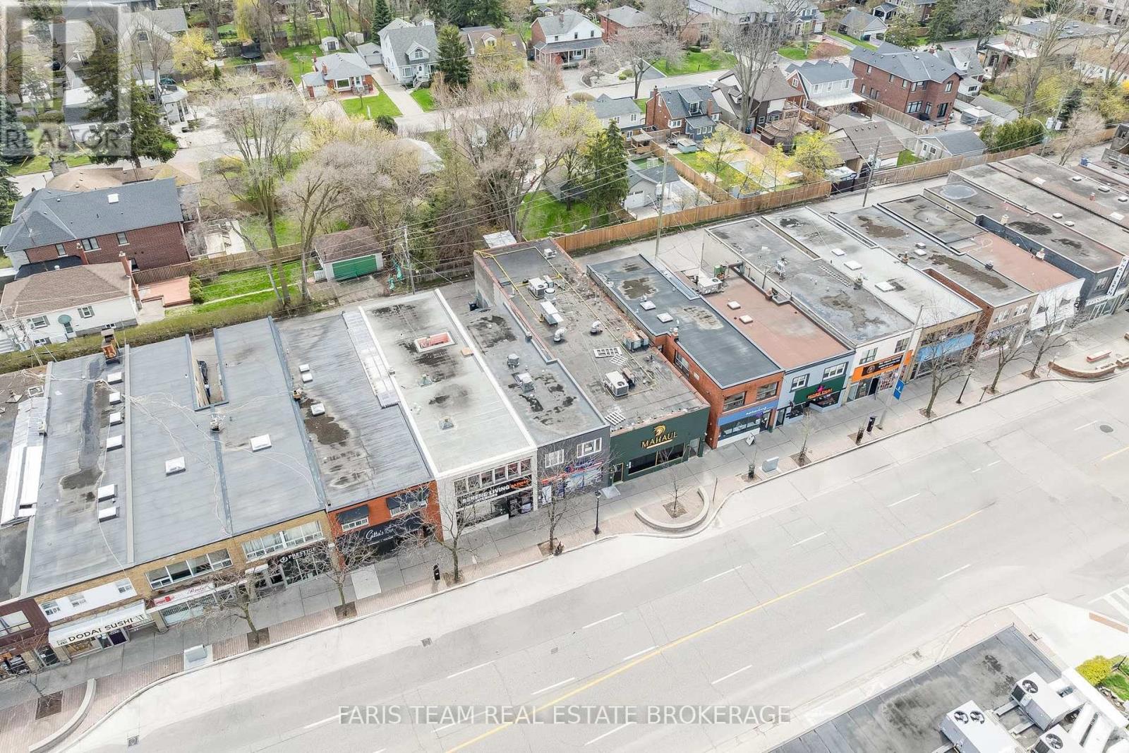 267 Lakeshore Road E, Mississauga, ON